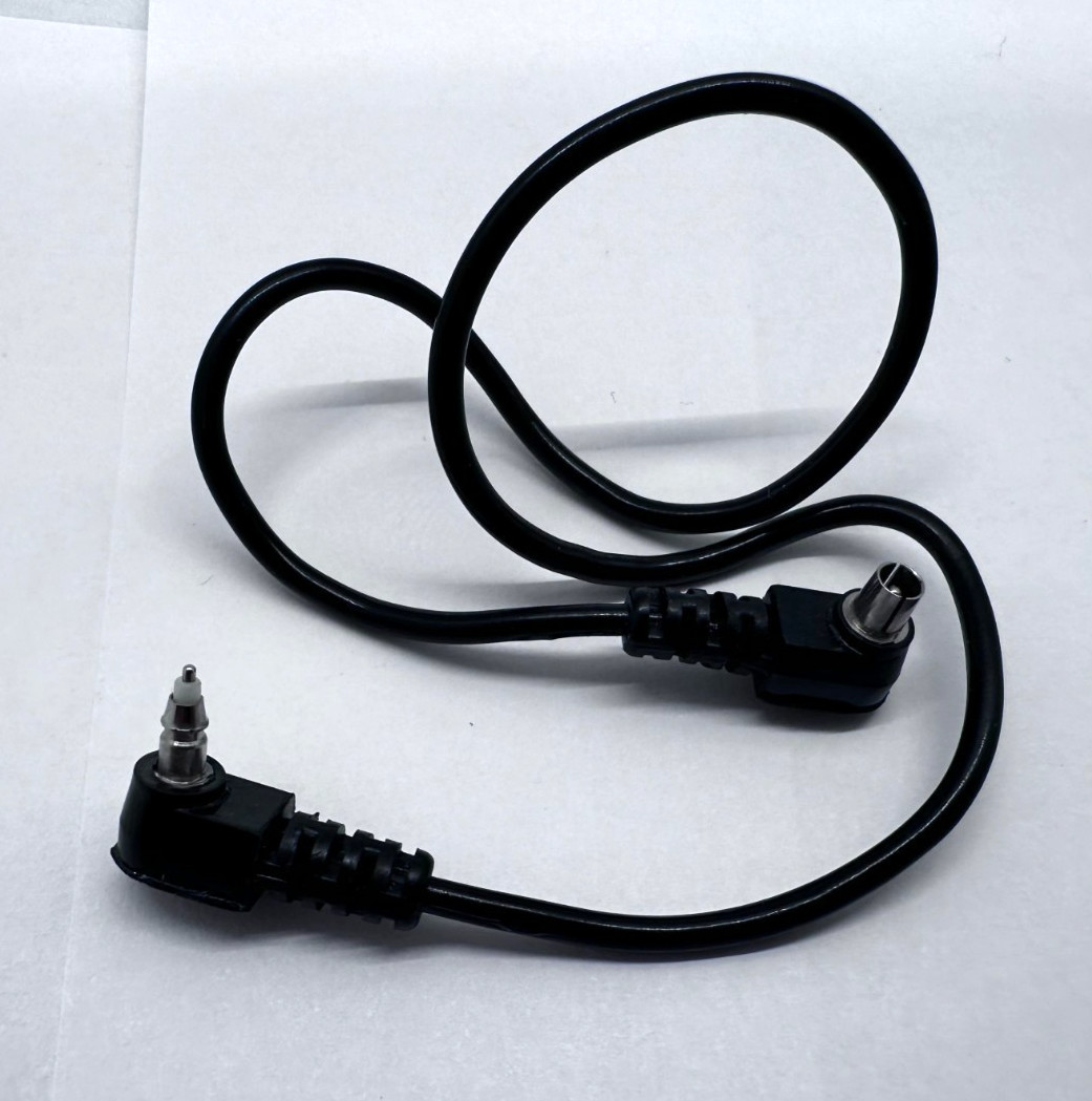 VTG VIVITAR CAMERA FLASH PC CAMERA SYNCH CORD