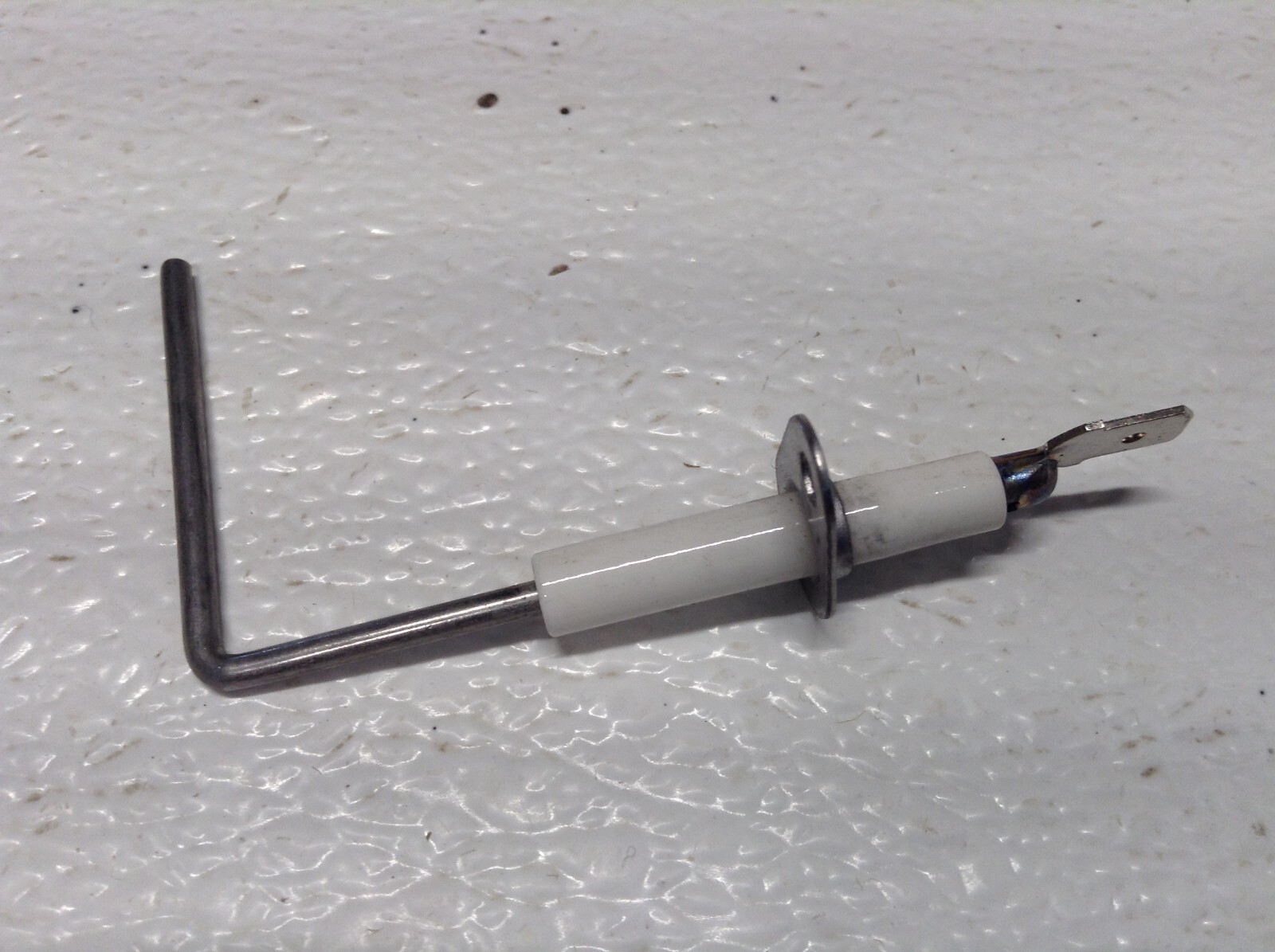 NEW Furnce Flame Sensor Rod Fits Goodman Janitrol Amana 10735201 107352-01