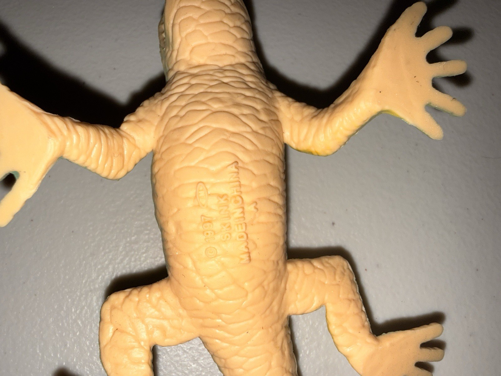 Zoo Wild Jungle Animals Toy Figures - Thick Plastic - Reptiles/Amphibians 2 Lot