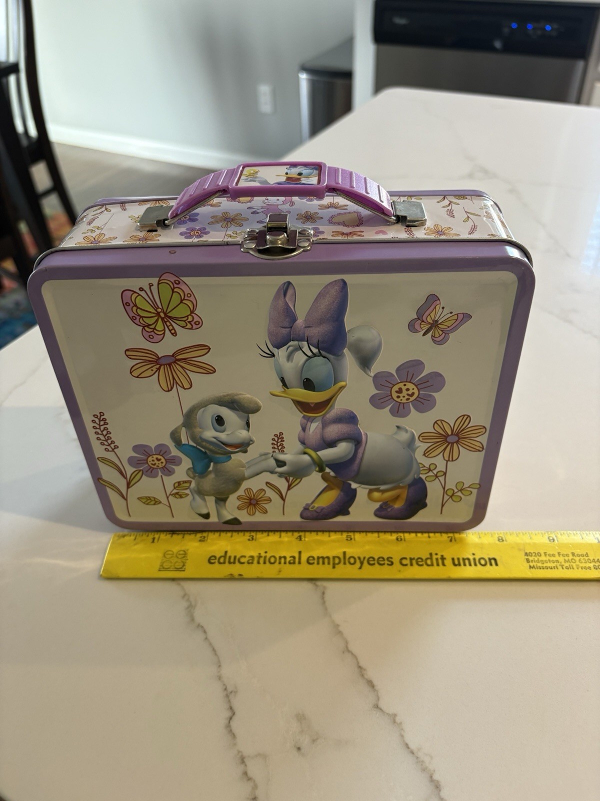 Daisy Duck Tin Lunch Box