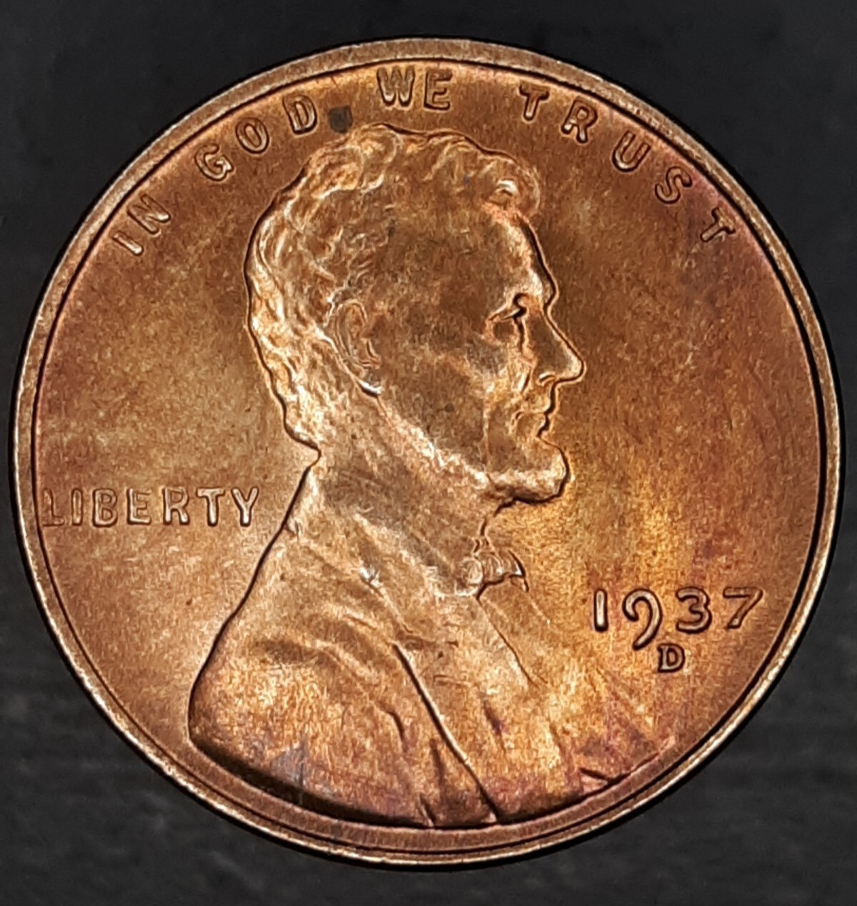1937(D) wheat cent/ Uncirculated/Red #55