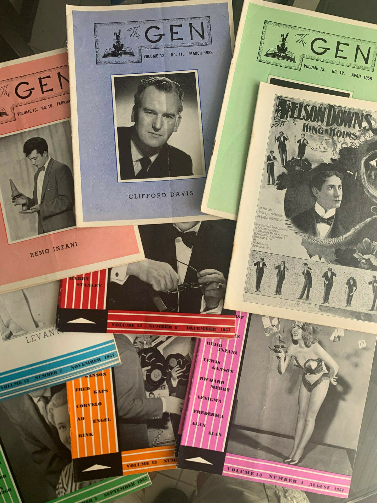 THE GEN MAGIC MAGAZINE-Individual Issues