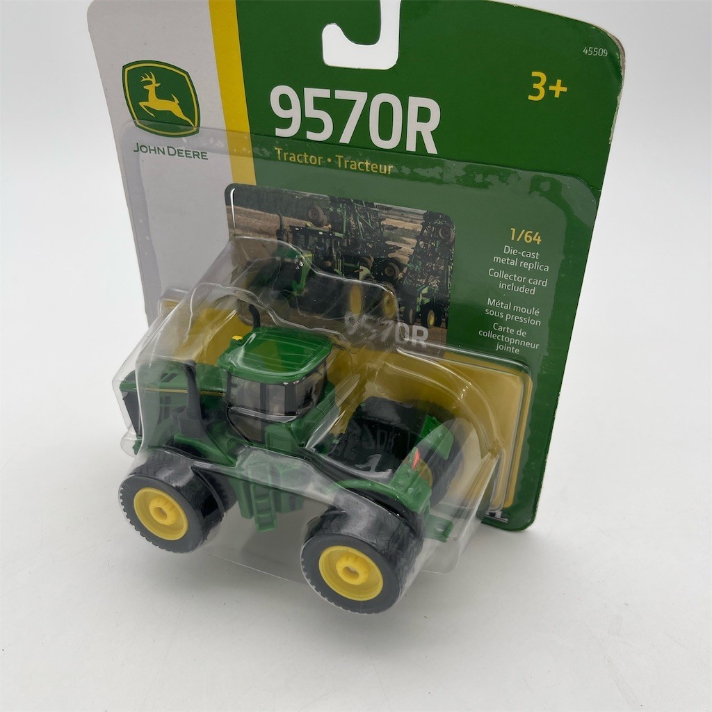 NOS John Deere 9570R 4WD Tractor 1/64 Die-Cast Replica Green w/ Card