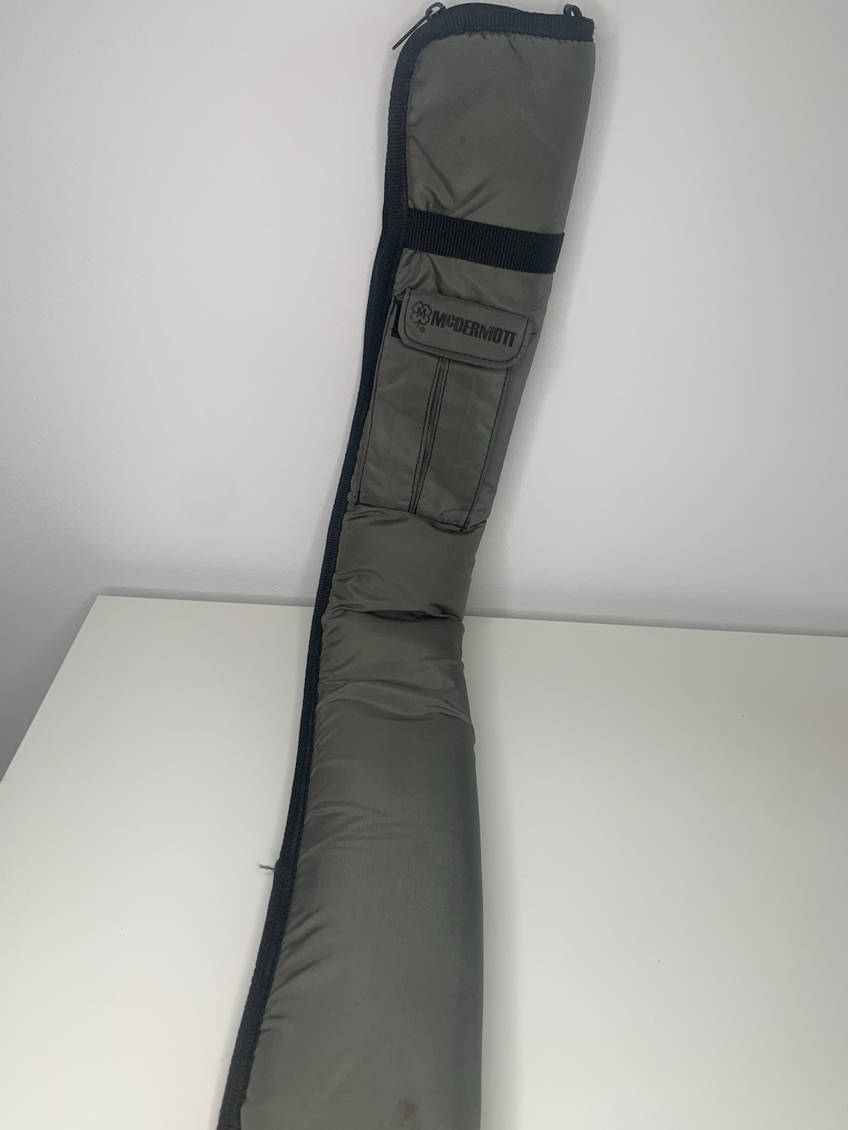 McDermott Hard Pool Cue Case