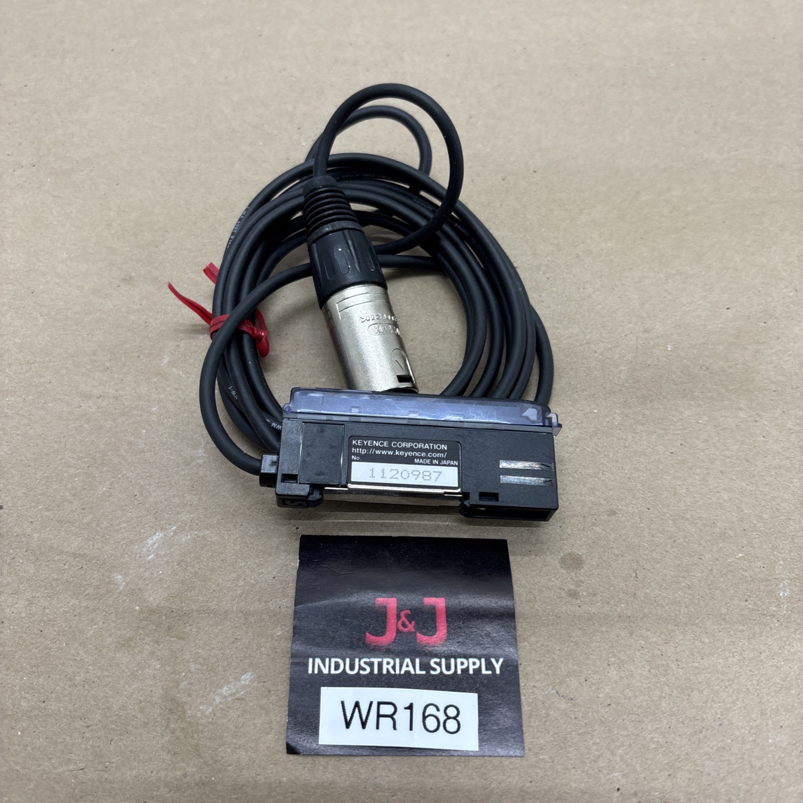 New KEYENCE FS-V11P FSV11P Optical Fiber Amplifier Photoelectric Cable Warranty.