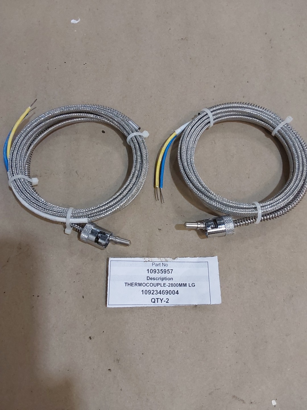 THERMOCOUPLE-2800MM LG 10923469004 PART#10935957 (Lot Of 2)