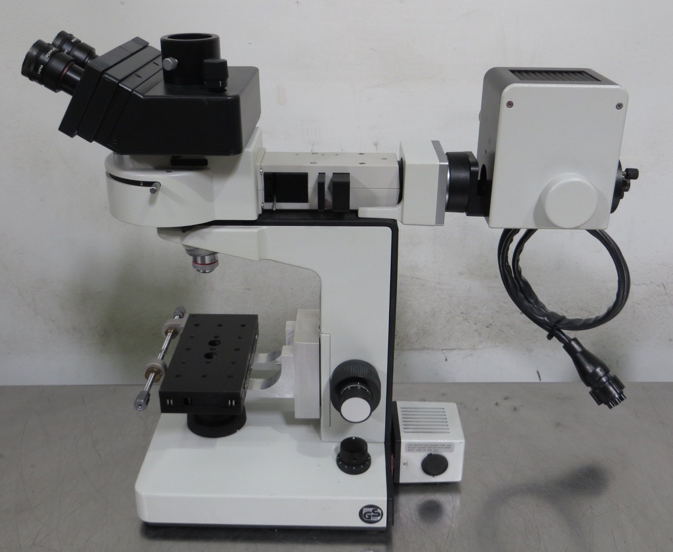 T199186 Leitz Laborlux D Trinocular Microscope w/ EF 4X Objective