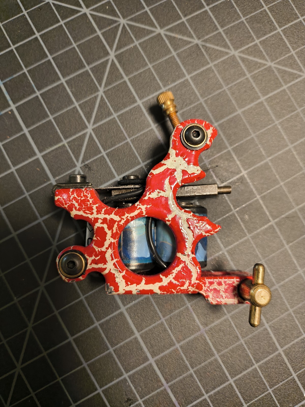 Tattoo Gun Dragon Battery Design With Red And White Lightning