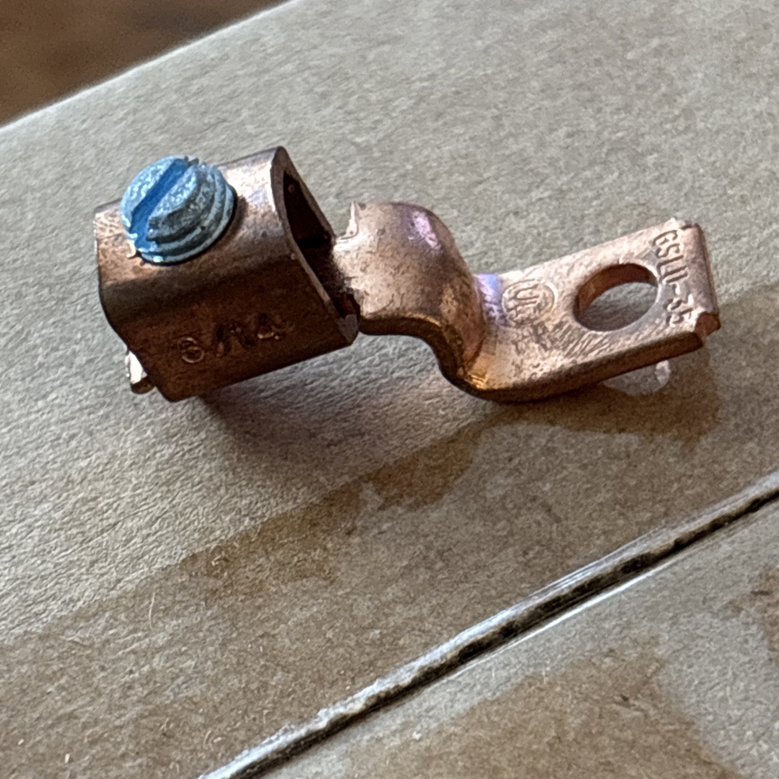 Burndy KLU35 SCRULUG™ 14-6 Copper Offset Terminal Lugs 387086- Qty= 100