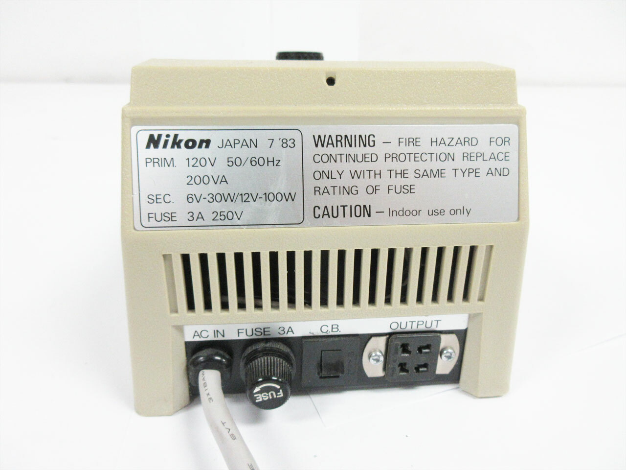 NIKON UN TRANSFORMER - PARTS