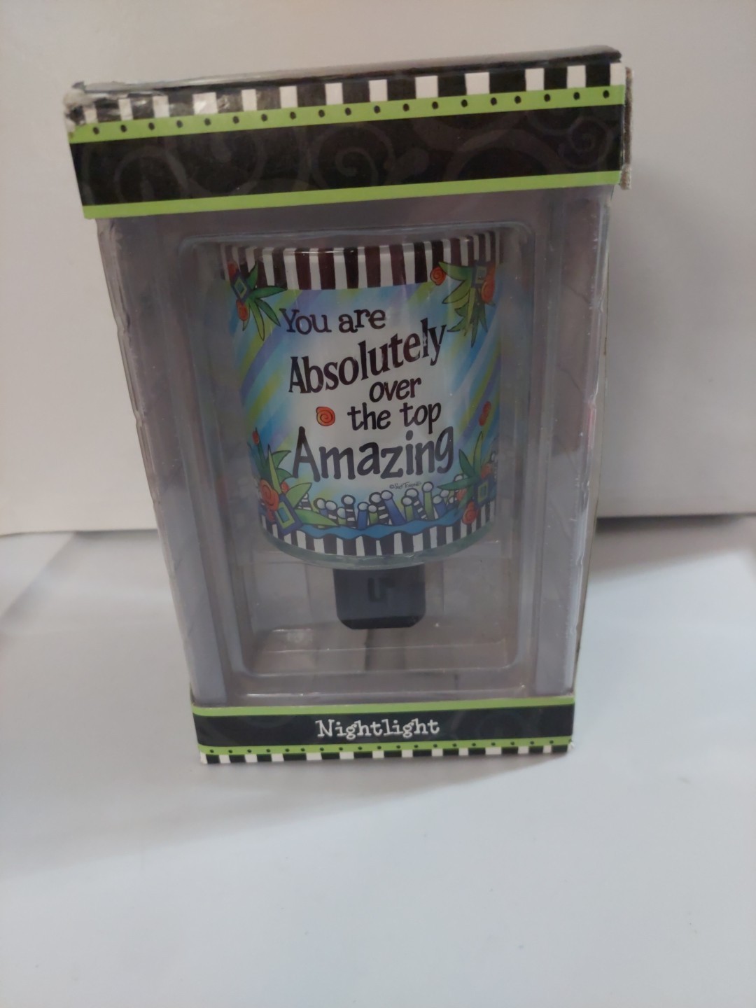 Suzy Toronto Nightlight "YOU ARE ABSOLUTELY OVER THE TOP AMAZING."