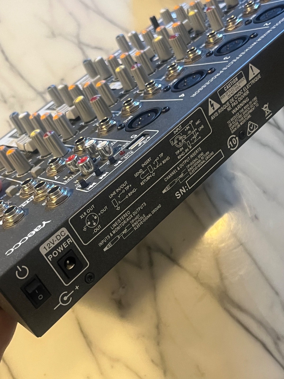 Yaeccc Professional 7 Channel Console Mixer (Effects Processor) Tested Works