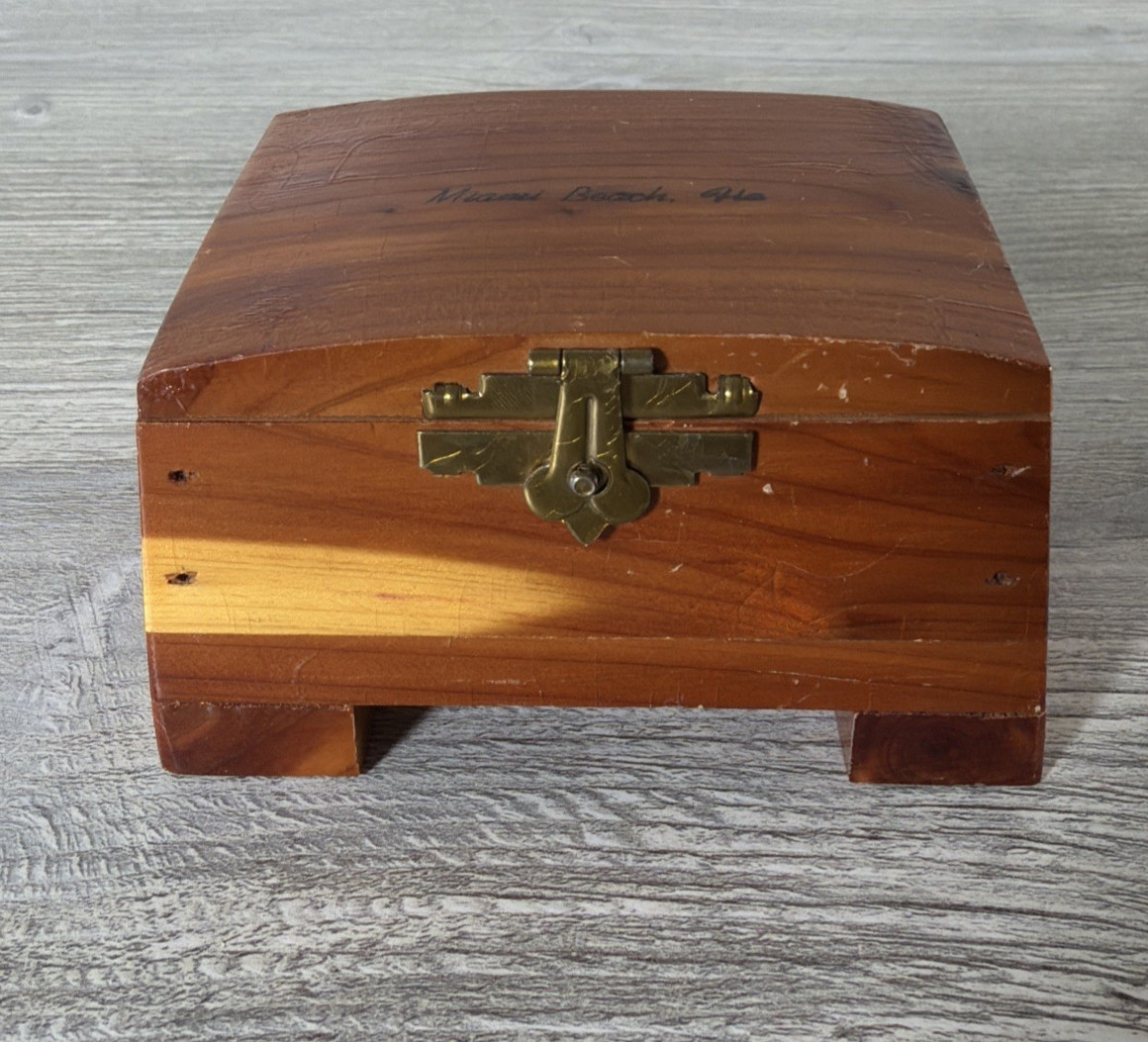 Cedar Wood Vtg Keepsake Memory Jewelry Trinket Box Latch Treasure Chest Miami FL