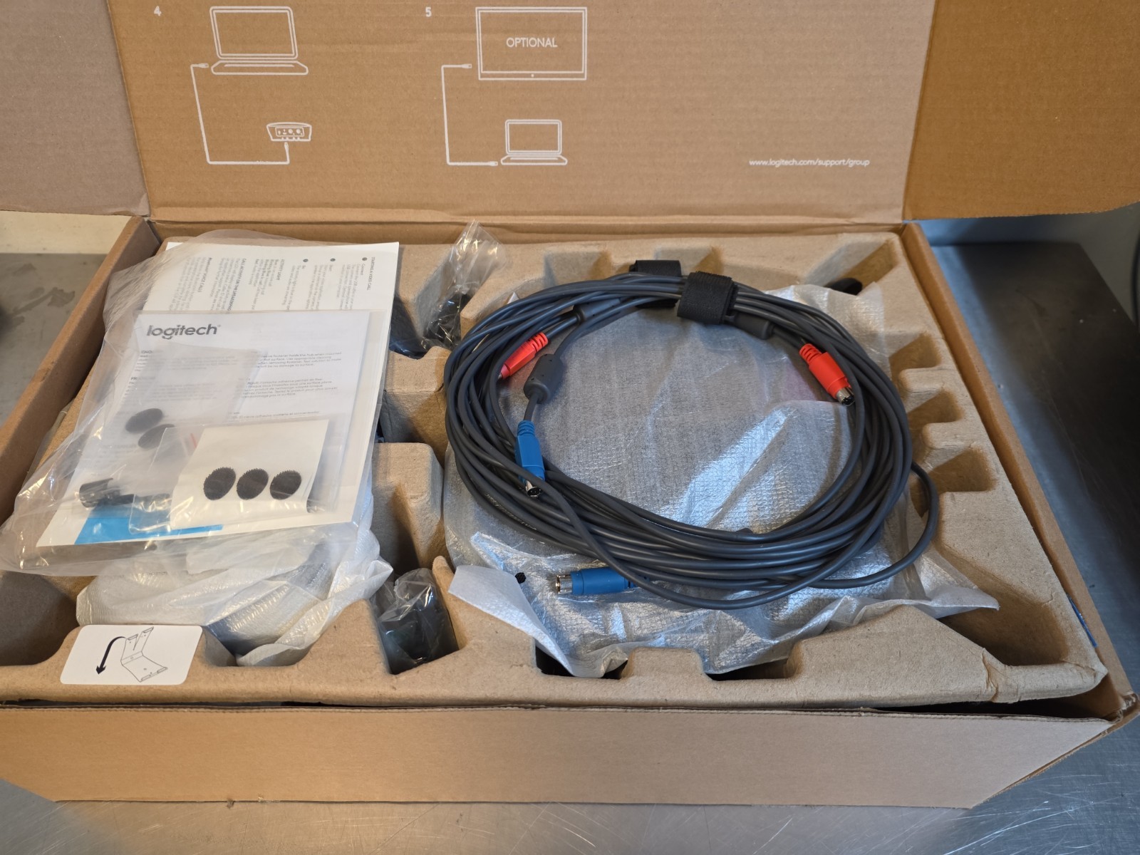 Logitech GROUP Video Conferencing System Hub & Camera V-U0036/V-U0032