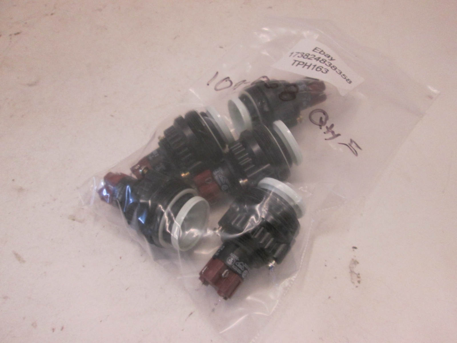 ELEKTRO APPARA TEBAU OLTEN (EAO), 14-131.025, SW,PB,LTD,1POLE,MOM, New Lot of 5