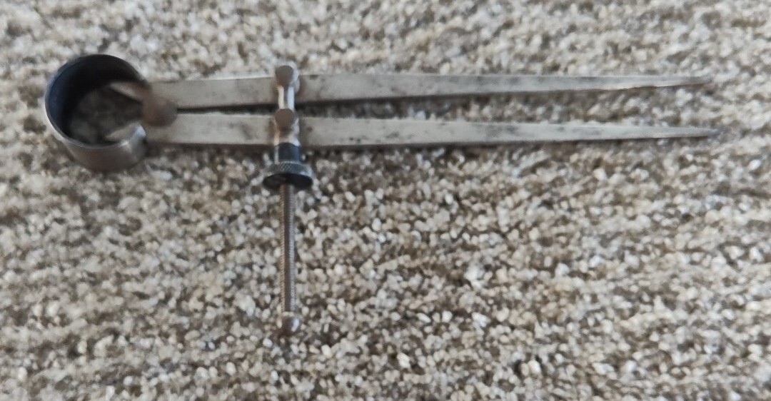 VINTAGE 6" DIVIDER