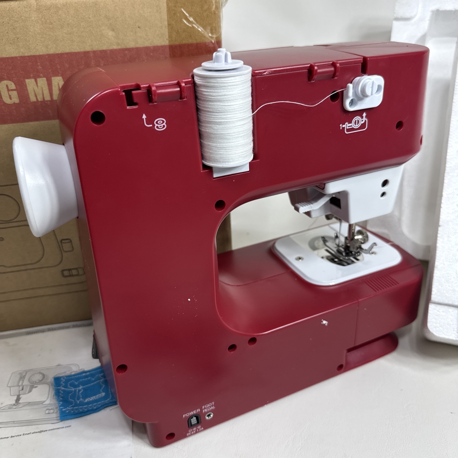 KPCB Beginner Compact Sewing Machine Model KPSM 1501 Tested Used Once