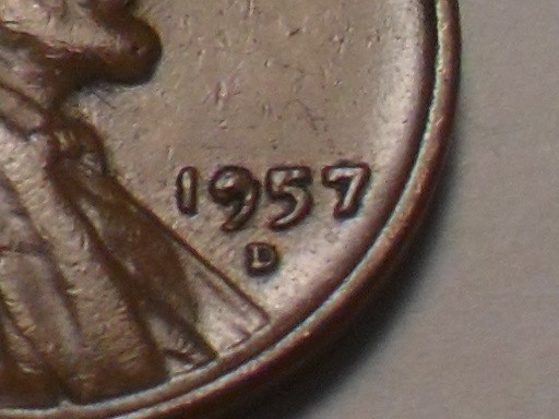 1957-D NICE "3 OBVERSE DIE-CHIP! "ERROR" LINCOLN COPPER CENT "ACTION" COIN!!!!!