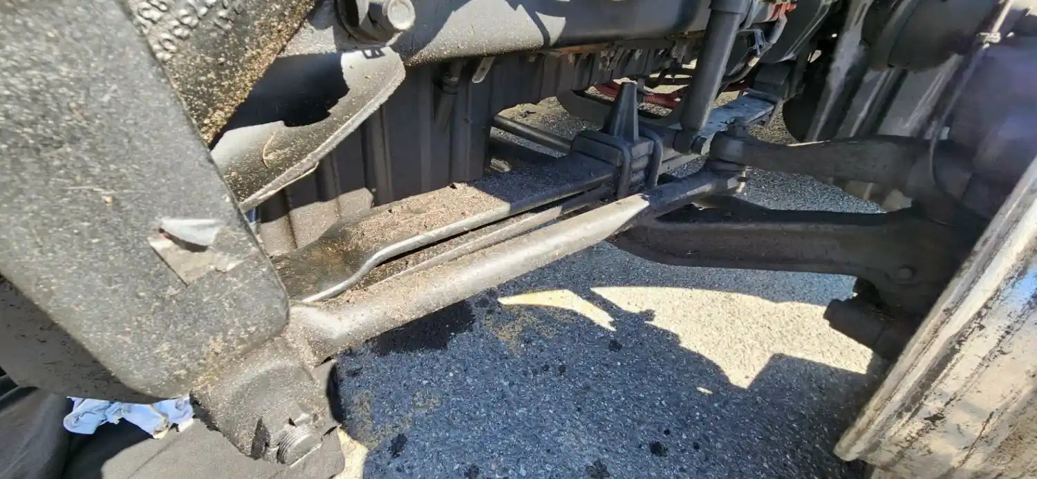 (Used) 2020 Freightliner Cascadia 126, FRONT LEAF SPRINGS Front Leaf & Springs
