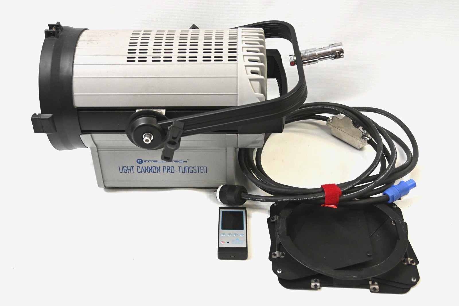 Intellytech Light Cannon Pro Fresnel 7'' Daylight with Remote LED