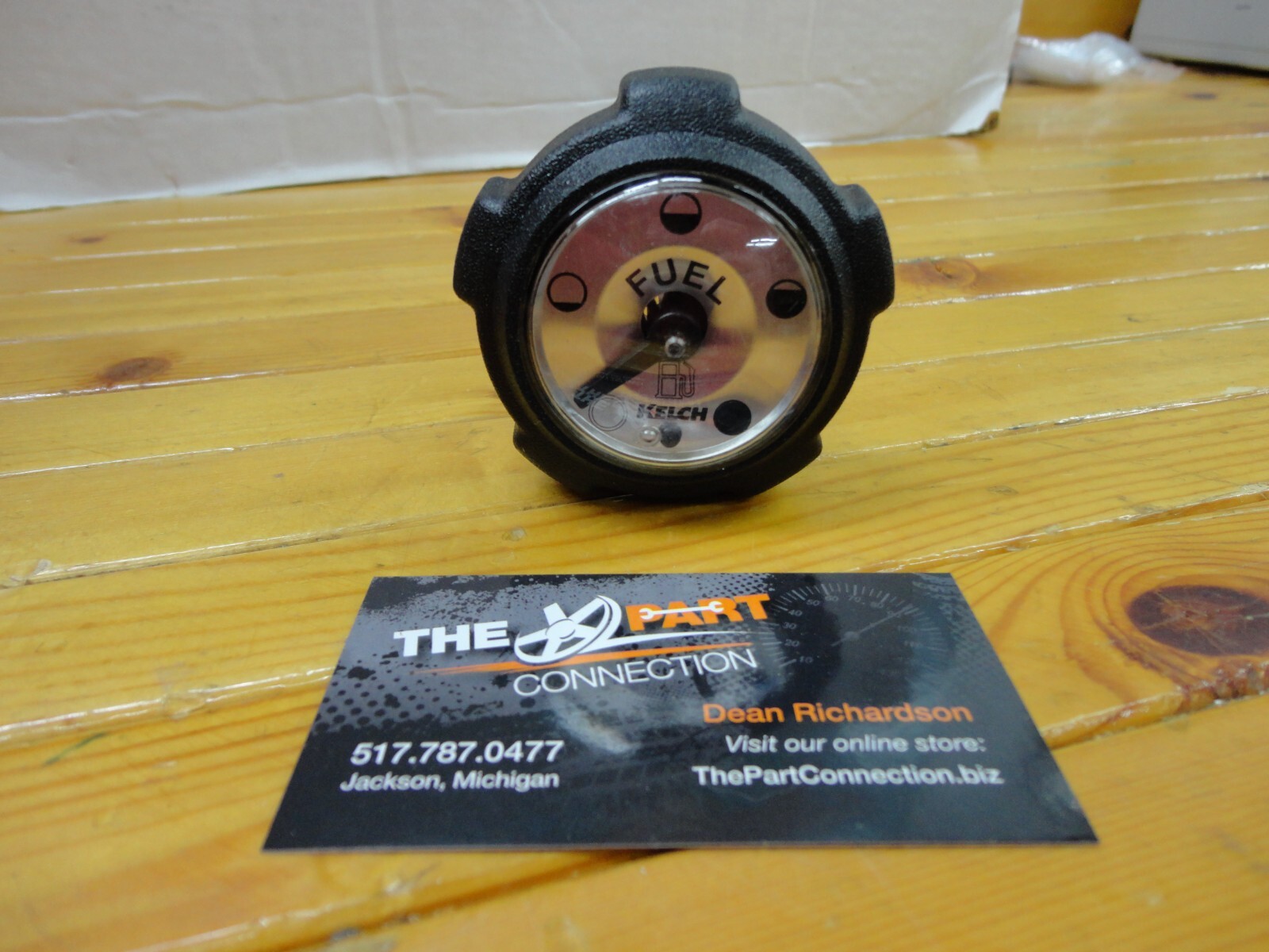 NEW CLUB CAR GOLF CART GAS CAP WITH GAUGE FITS PRECEDENT 2004-2018 MADE IN U.S.A