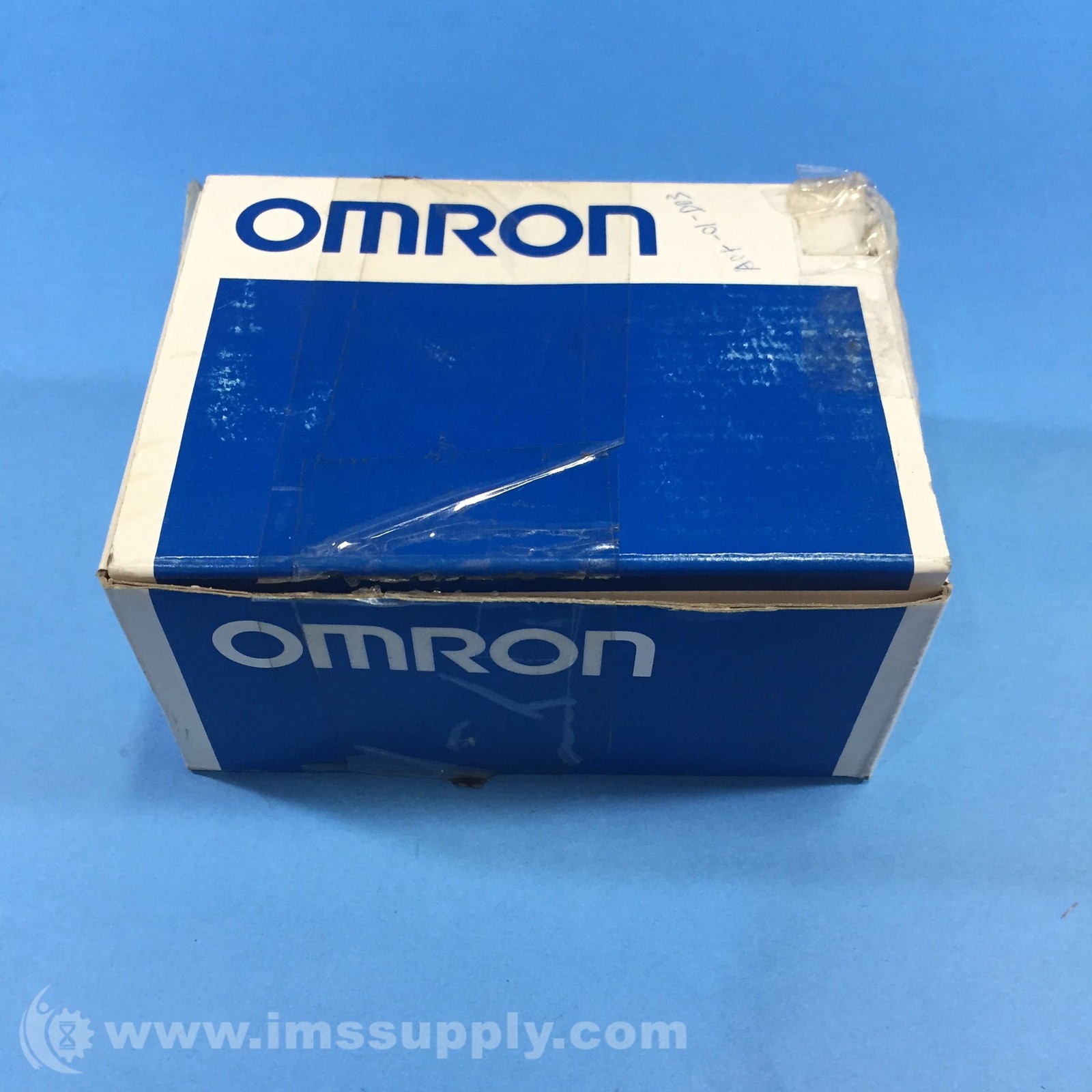 Omron E3N2-50E4-US Photoelectric Switch FNOB