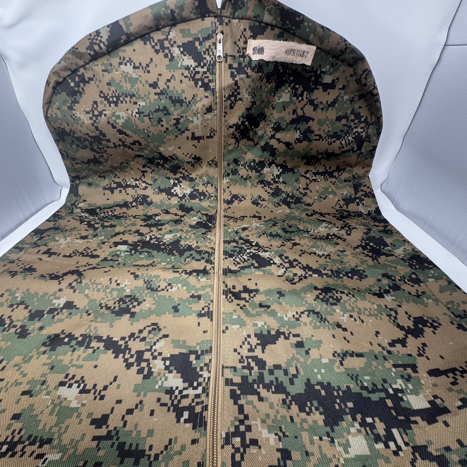 USMC MARPAT Camo Garment Bag & Eagle Industries Hydration Carrier Sustainer