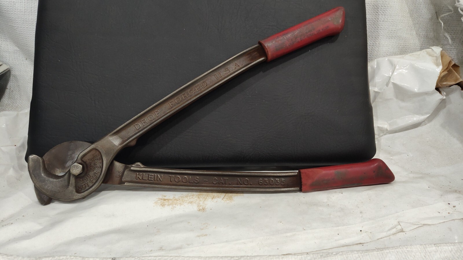 Klein Tools 16-3/4" Drop Forged Utility Cable Cutter 350 MCM, Cat No. 63035