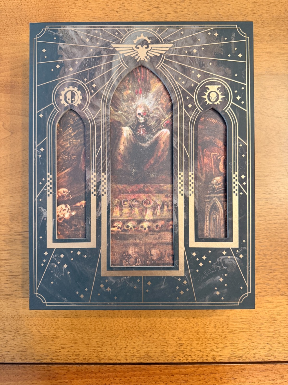 Warhammer 40,000 Core Rulebook (10th Edition, Collector's Limited Edition)