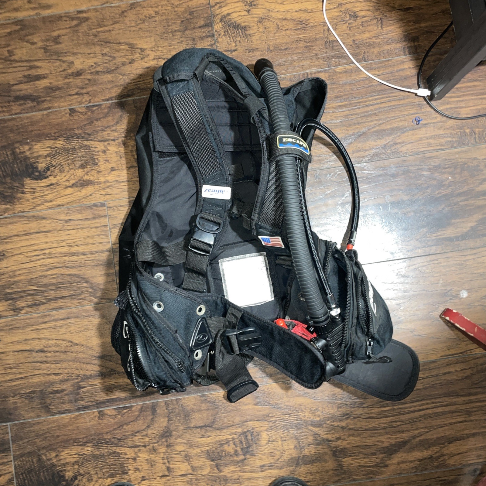 Zeagle Escape Buoyancy Compensator Device BCD Vest Diving Equipment