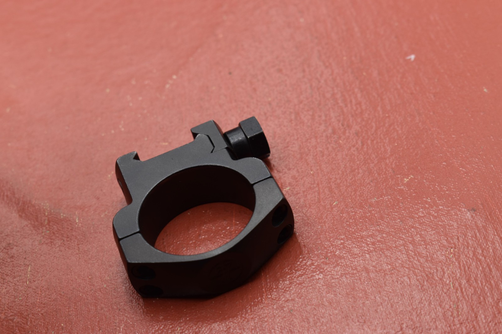 single Leupold Mark 4 34mm High matte ring