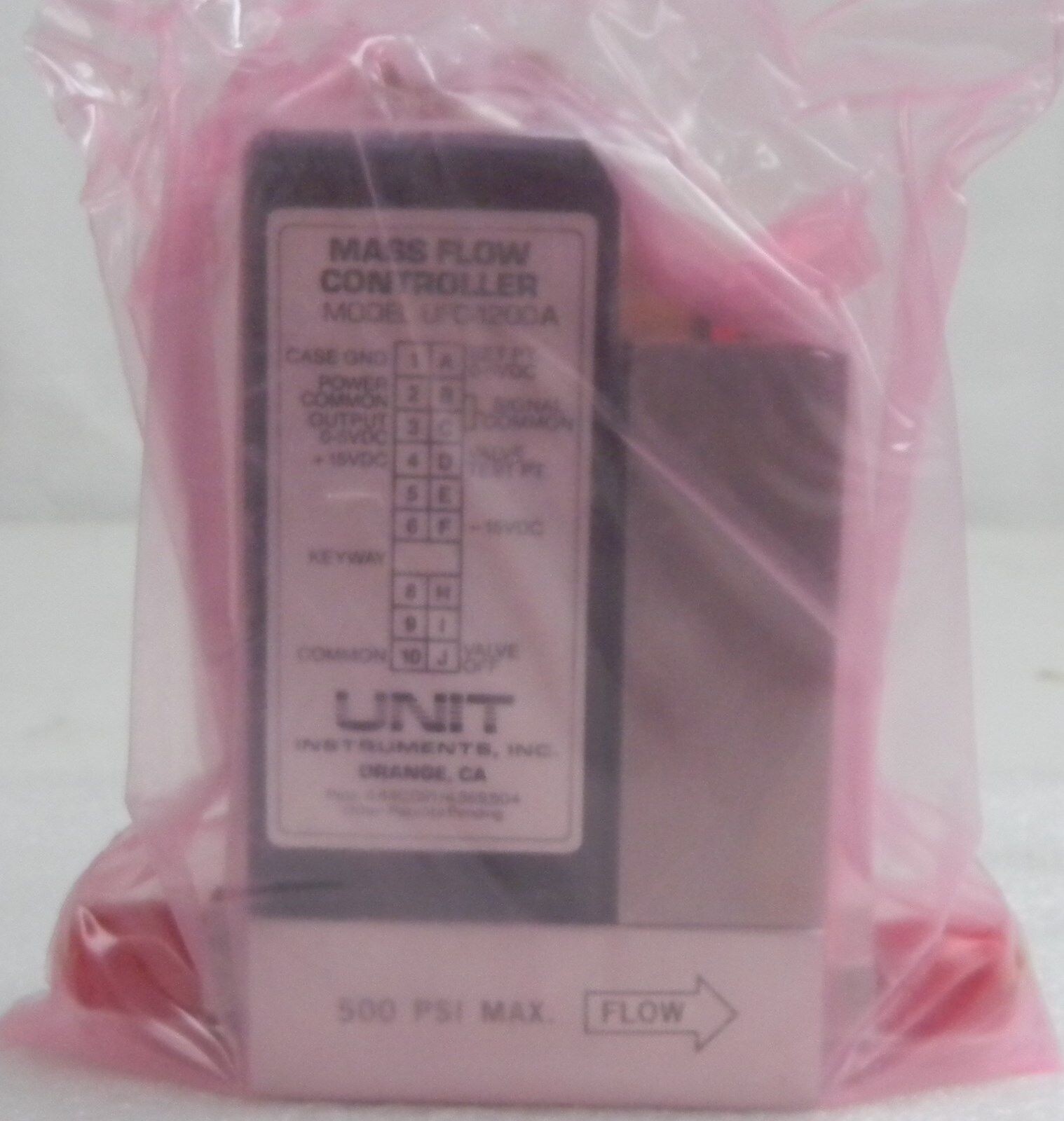 Unit UFC-1200A, Mass Flow Controller, Gas- PH3, Range- 20 SCCM, 1/4" M I/O