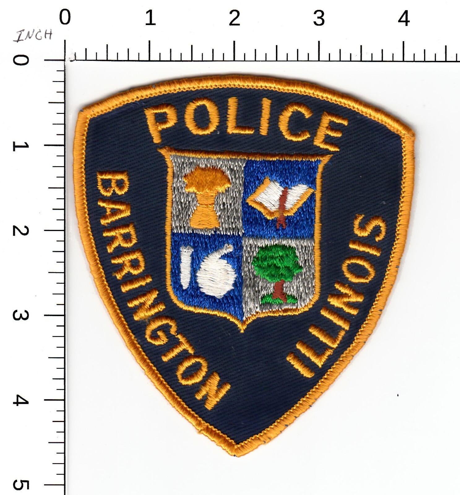 VINTAGE BARRINGTON -- CC BACKING ILLINOIS POLICE COLLECTIBLE PATCH