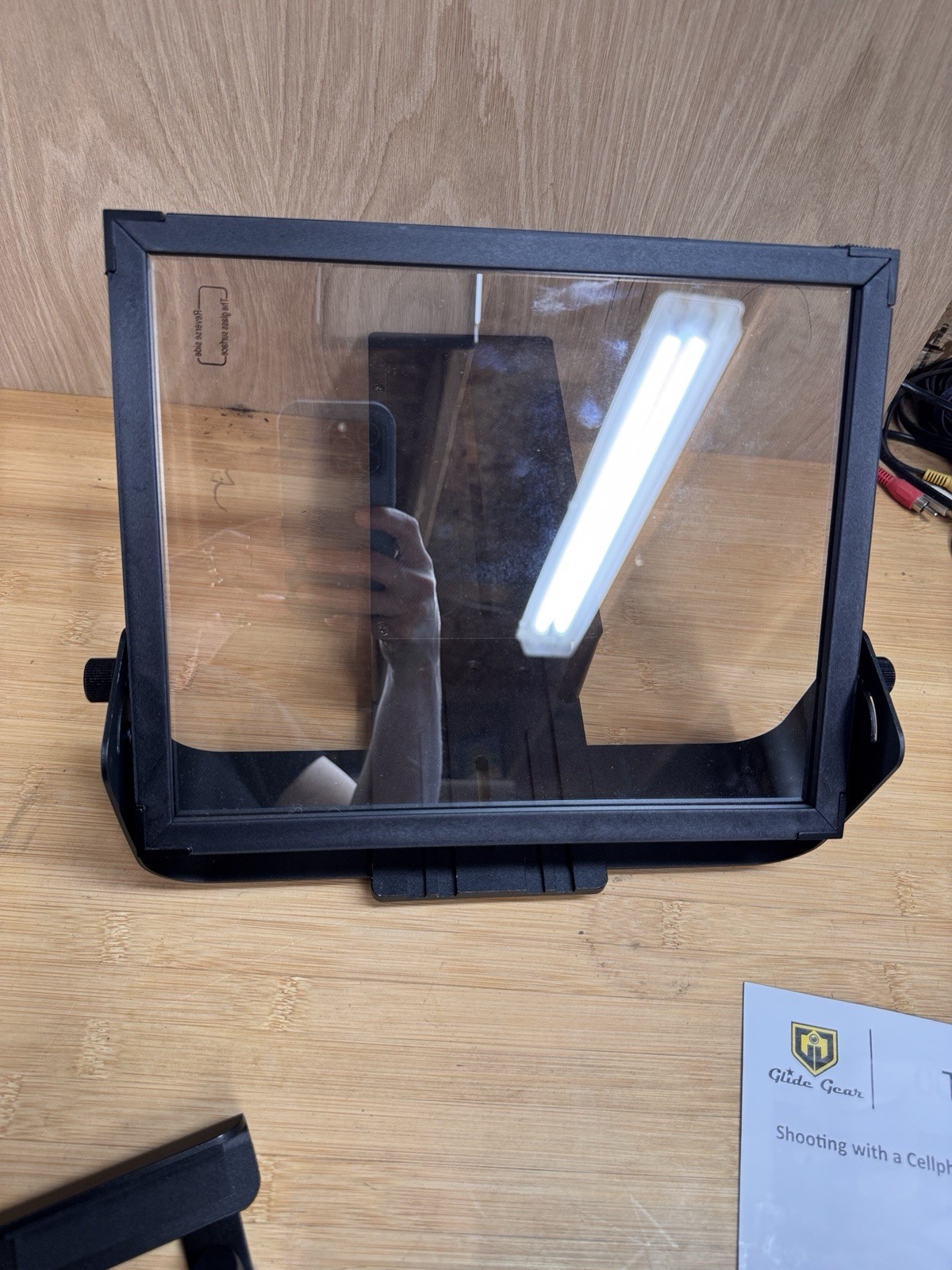 Glide Gear TMP100 Adjustable iPad/ Tablet/ Smartphone Teleprompter Opened Box