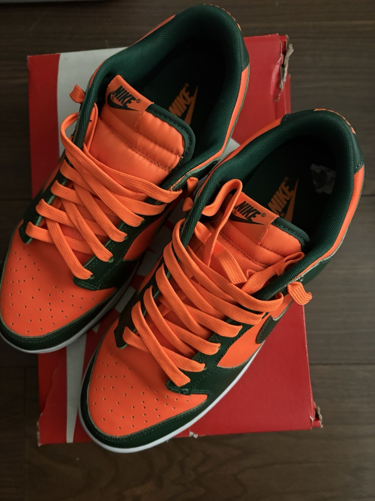 Nike Orange Green Lace Up Low Top Rubber Casual Walking Sneakers