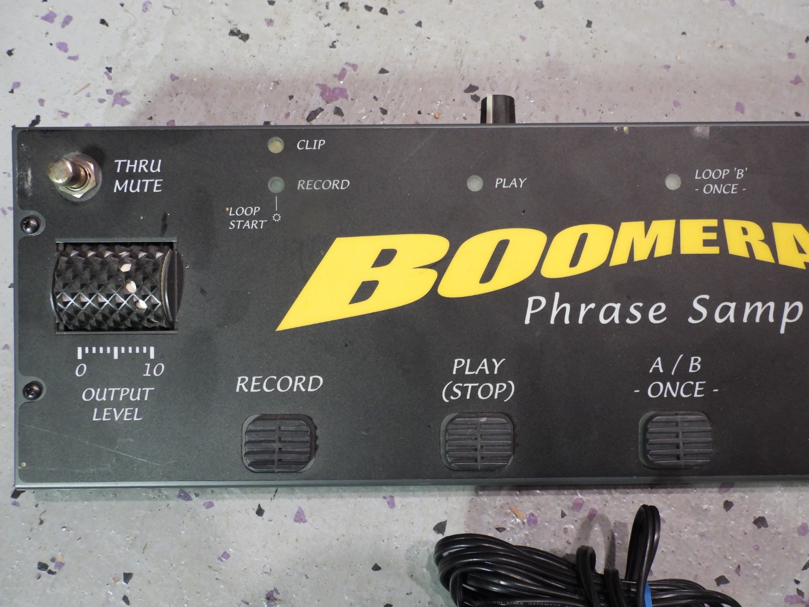 Boomerang + Plus Looper Sampler Effects Pedal Phrase Sampler w/Power Supply