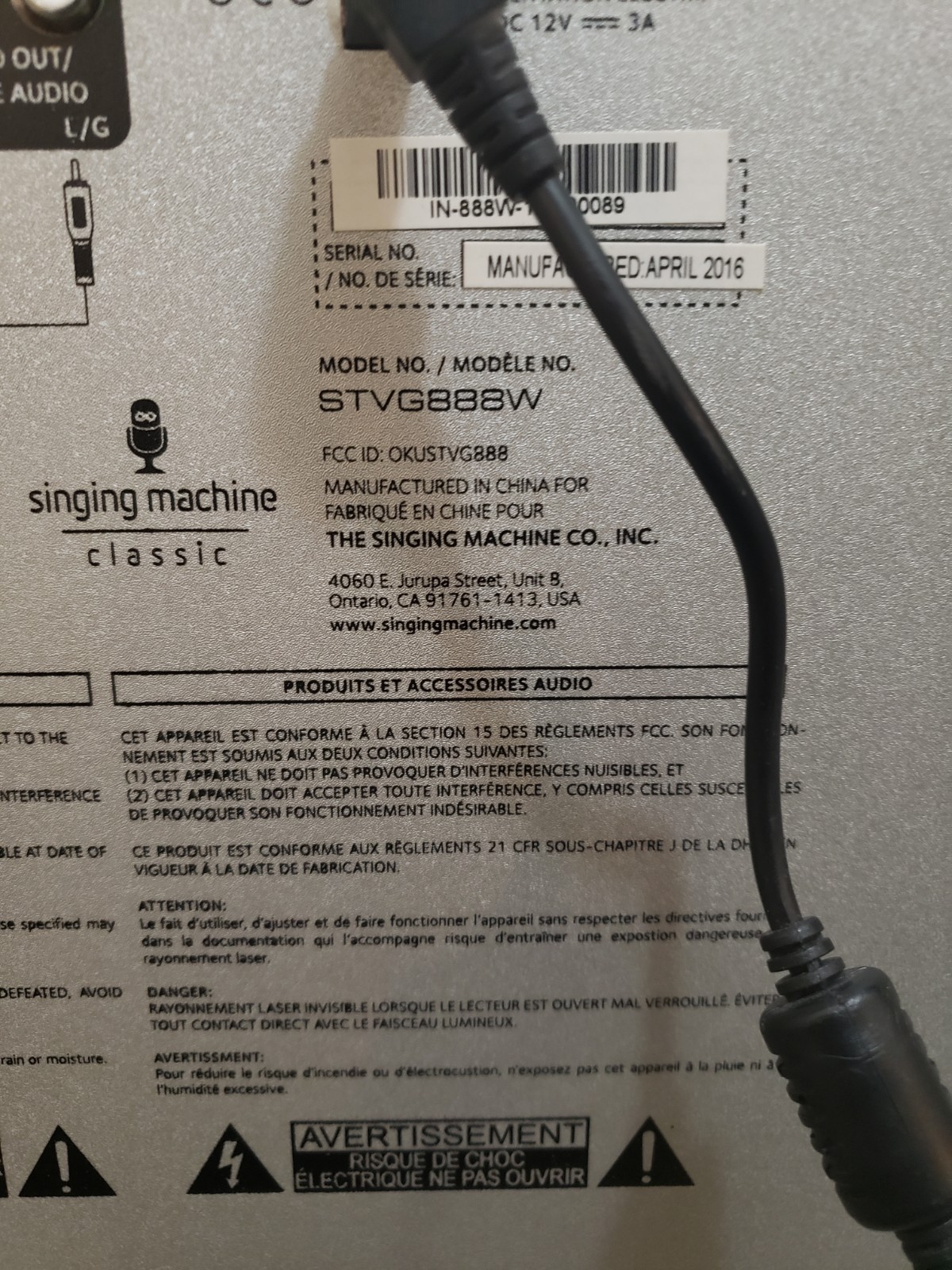 Singing Machine STVG888 Bluetooth Digital Audio Streaming Karaoke System