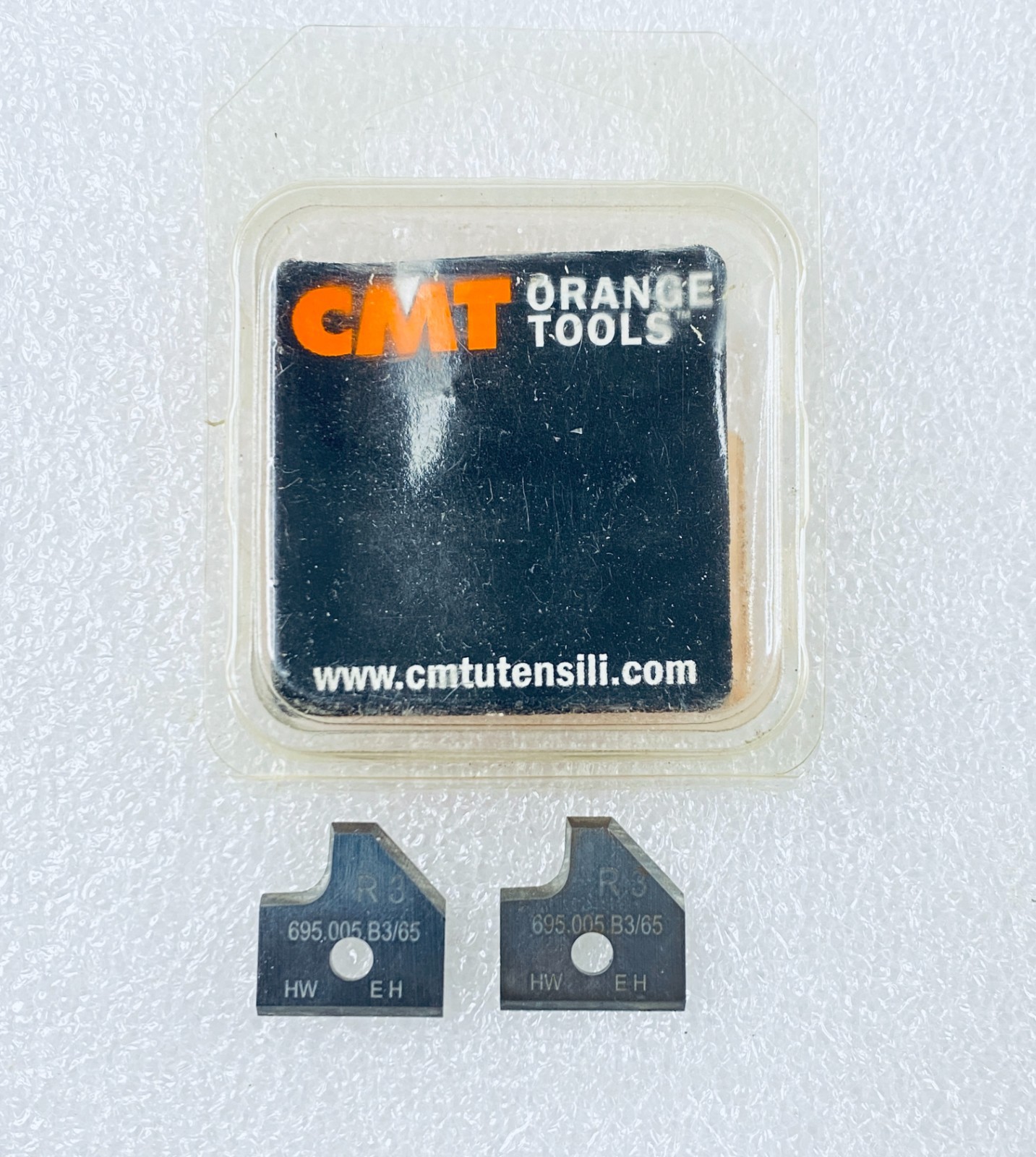 CMT Profiled Knives For Chamfer (Bottom) 20x20,5x2 For Art 694.005.B3 R=3 45°