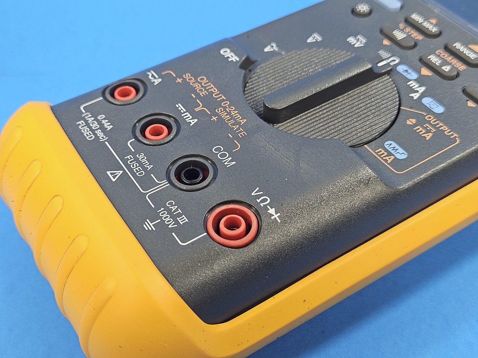 Fluke 787 ProcessMeter Calibrator Meter Multimeter