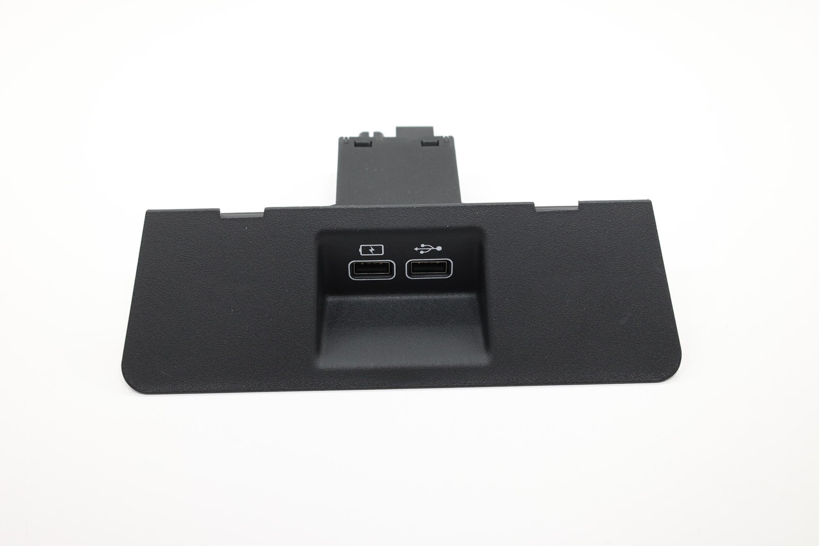 2023 - 2026 VINFAST VF 8 DASH DASHBOARD DUAL USB CHARGER PORT OEM EEP30011004