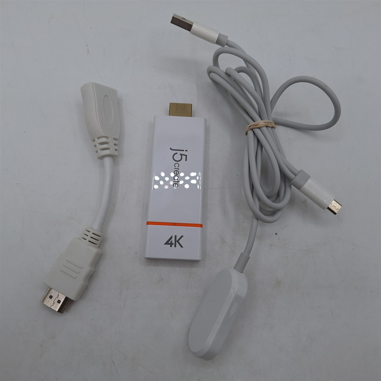 j5create - ScreenCast 4K Wireless Display Adapter - White (Model: JVAW76)
