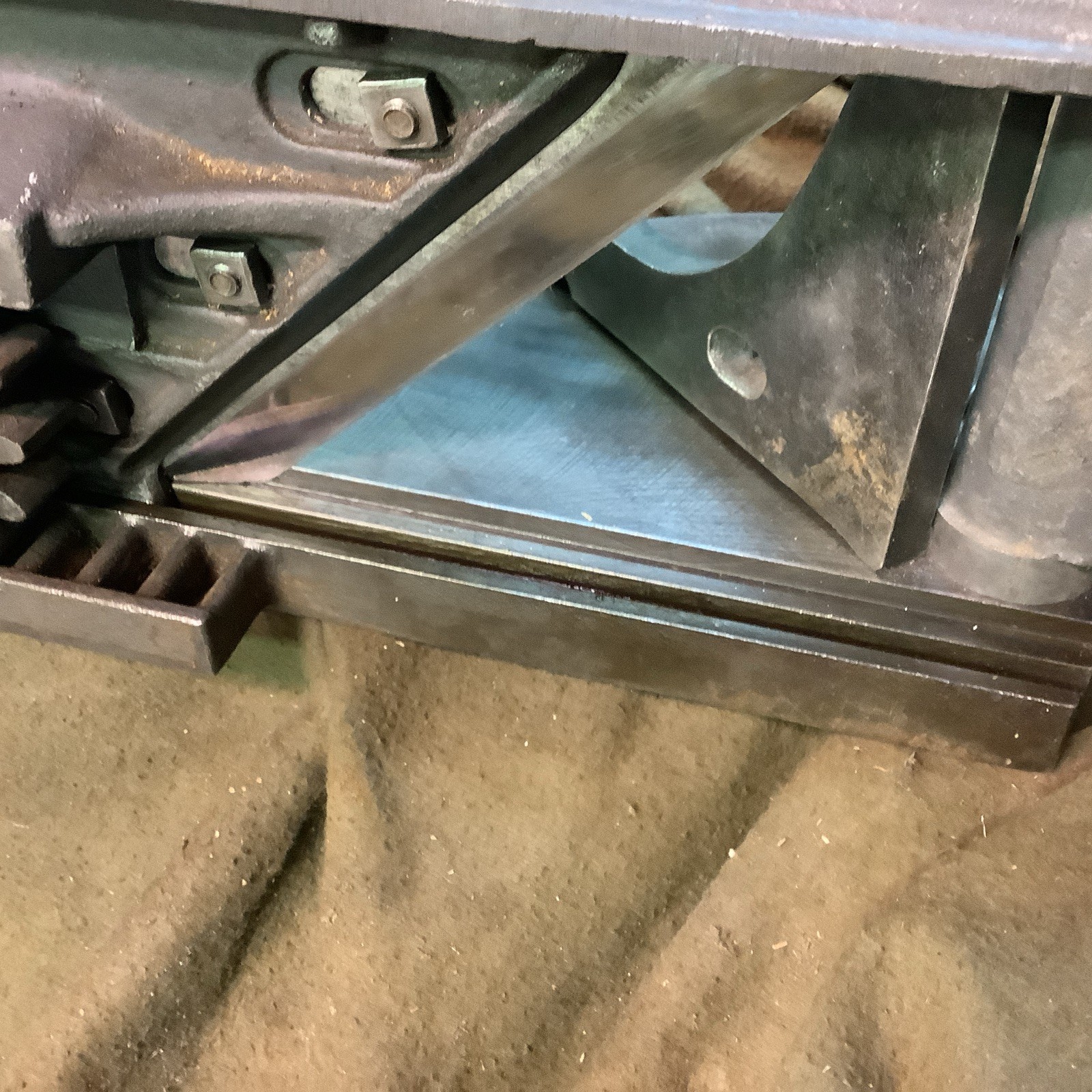 Dosch Miter Cutter