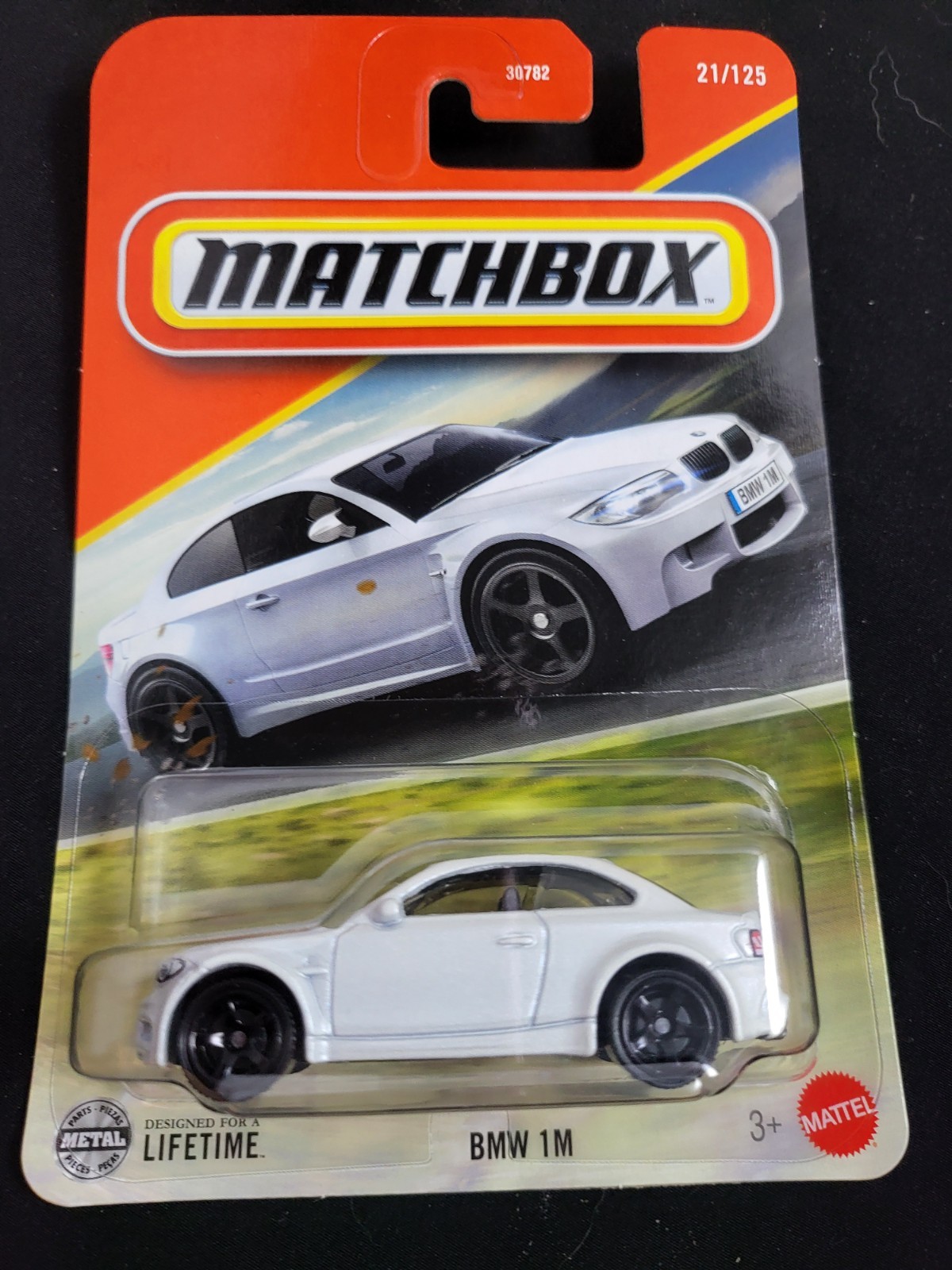 2025 Matchbox 21/125 BMW 1M White New Near Mint
