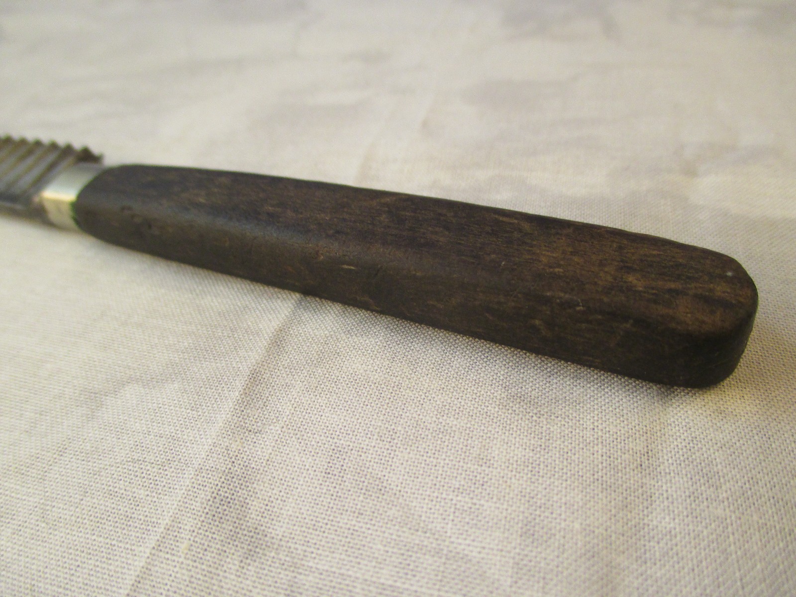 Henckels 4 inch Carbon Steel Decorating Knife