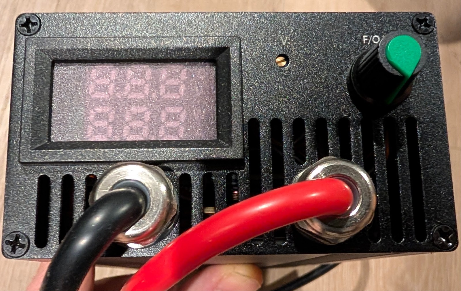 Lifepo4 /Lithium Battery Charger 12V 60A Charger Adjustable Current & Voltage!