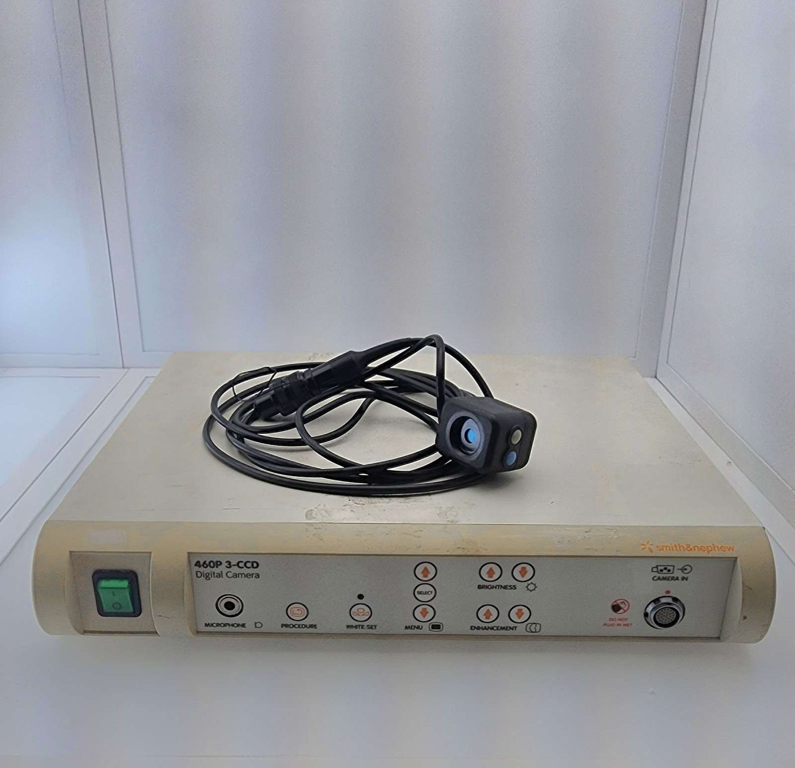 Smith and Nephew 460P 3- CCD Digital Camera w ED-3 Camera Head TESTED