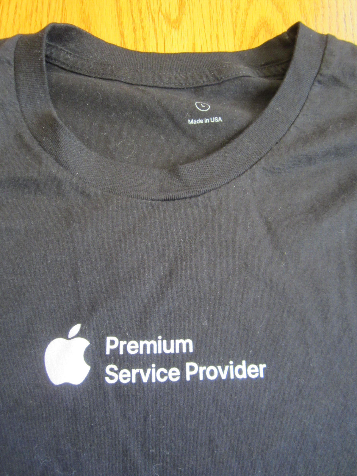 APPLE Premium Service Provider T-SHIRT Large Black Macintosh Repair iPod Battery