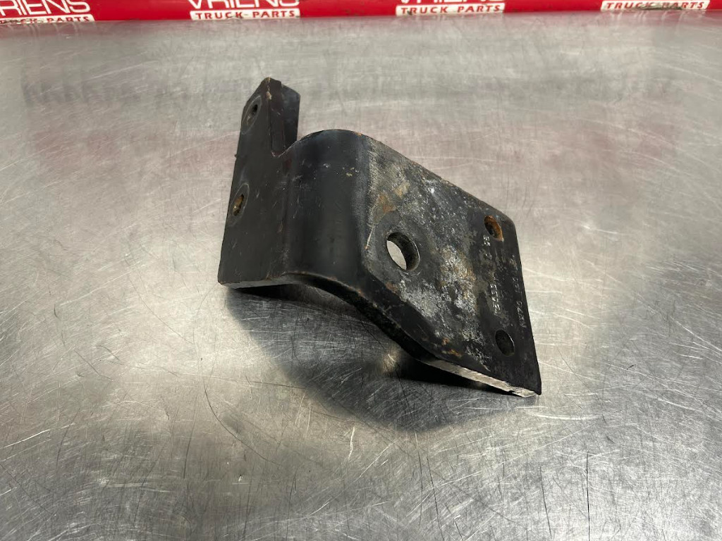 KENWORTH K276-1560R BRACKET-CROSSMEMBER FRONT ENGINE SU