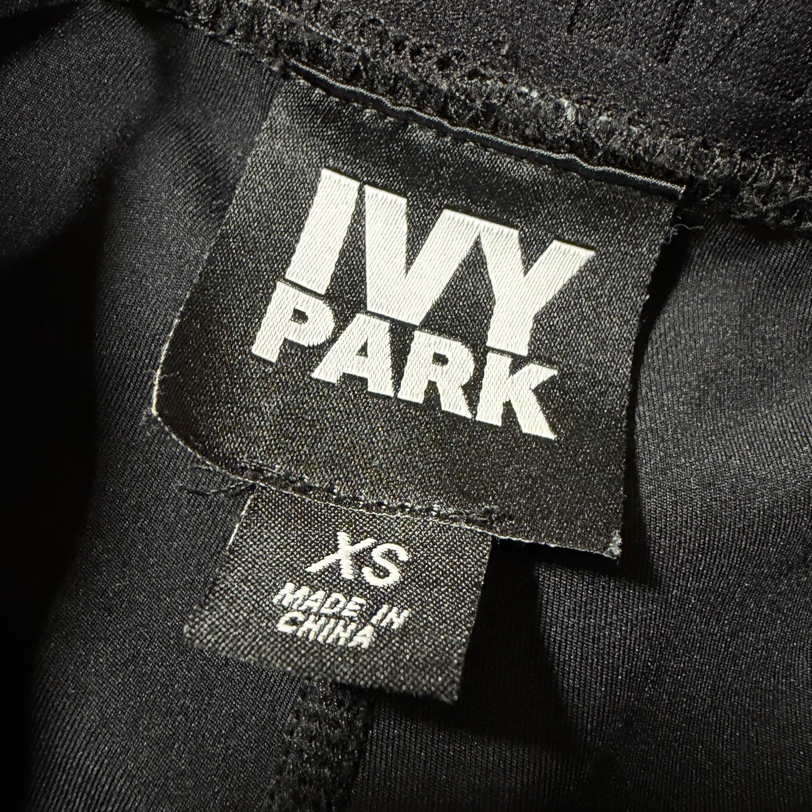 Ivy Park Layer Running Perforate Womens Compression Shorts Size XS Vented Teal