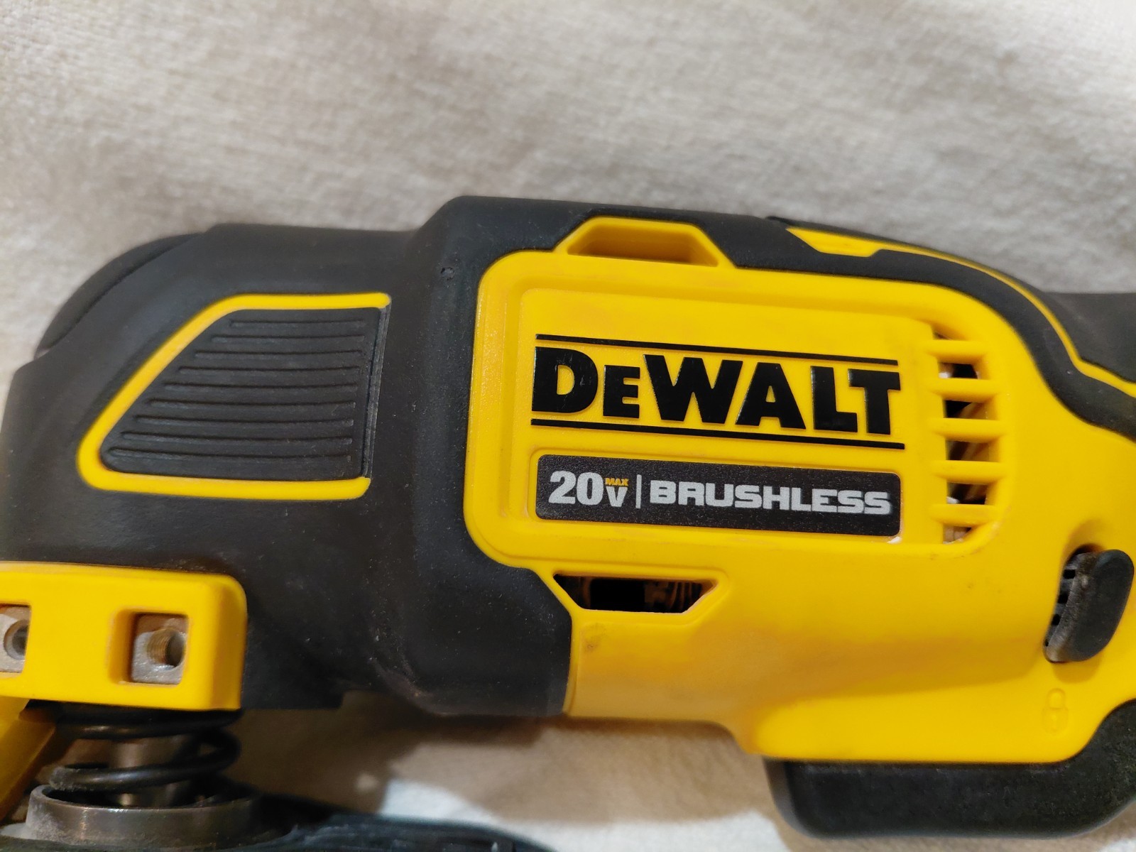 Dewalt Oscillating Multi-Tool Atomic Compact 20V Brushless DCS354B